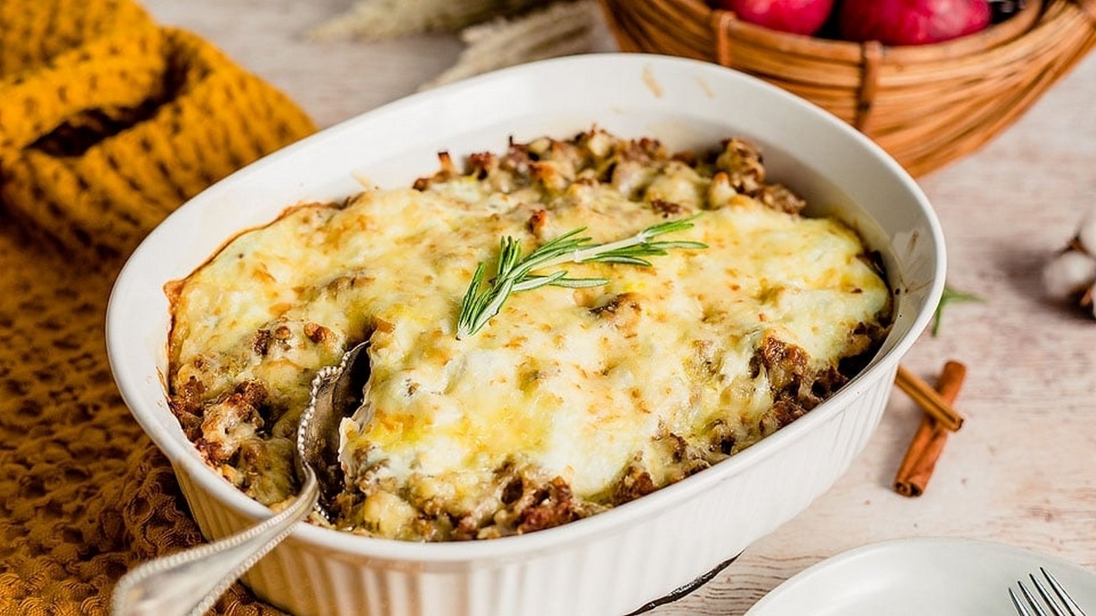 Apple Gouda And Sausage Breakfast Casserole Apple Gouda And Sausage Breakfast Casserole