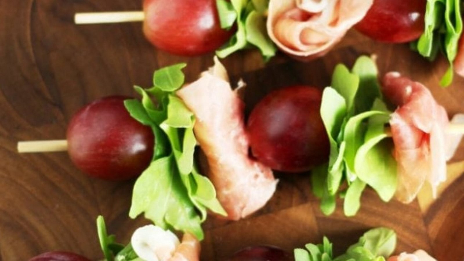 Grape And Prosciutto Skewers Appetizer