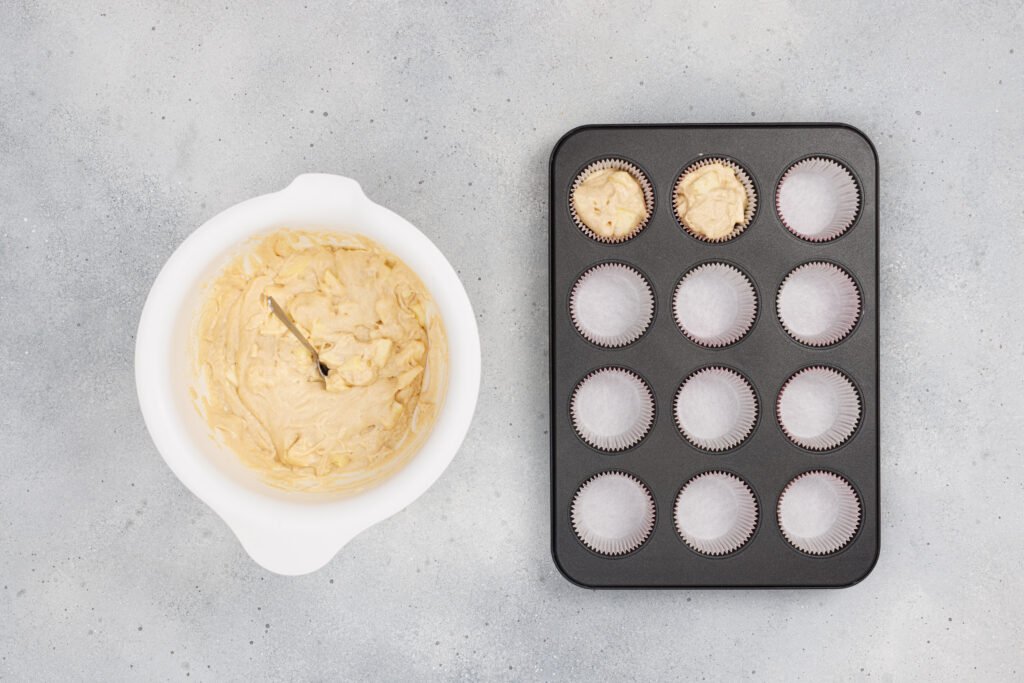 Apple Cinnamon Crumb Muffins