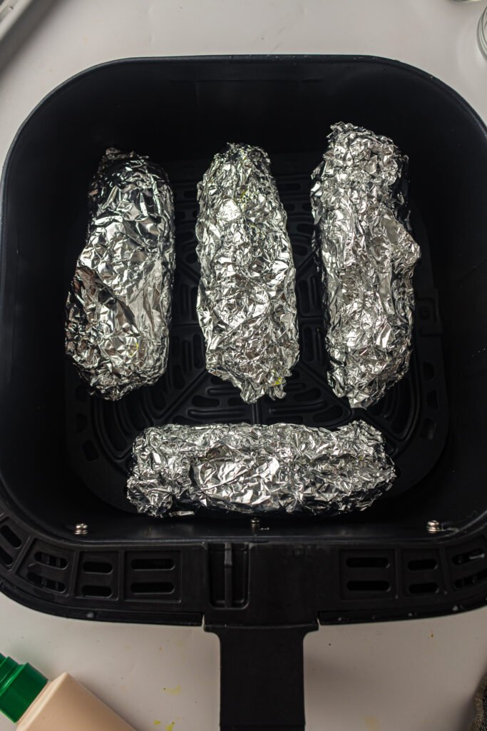 Air Fryer Sweetcorn on the Cob | wrapping them in foil
